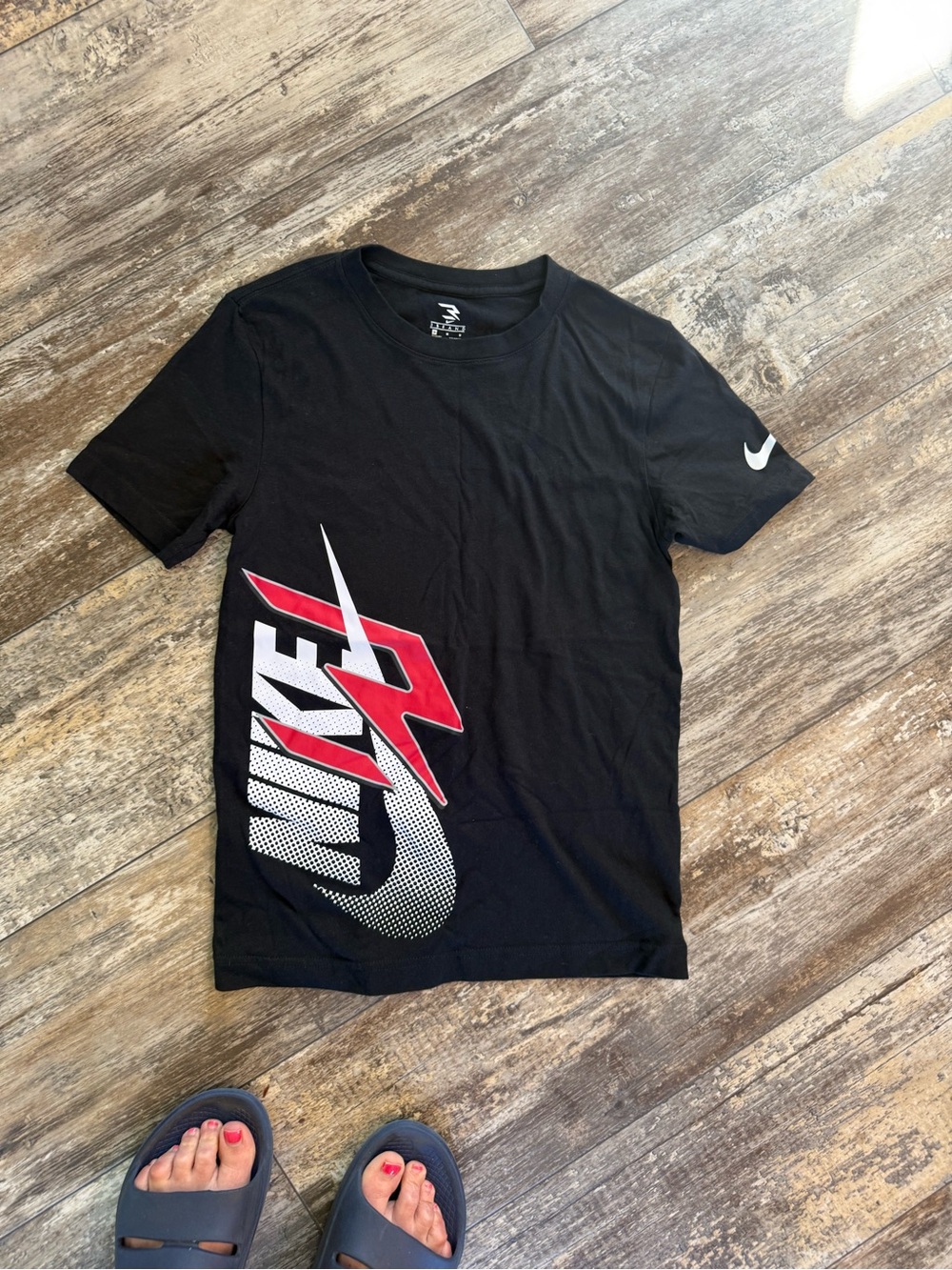 2 for $10 sale: Nike 3BRAND Kids Vertical Tee in Black - M